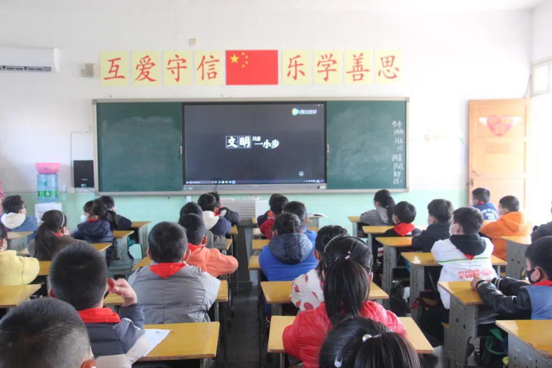 雪公园森林逃生